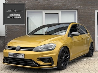 Volkswagen Golf 1.4 TSI Highline Business R | Schuif-kanteldak | Camera | ACC | WHEELFORCE | SIDE ASSIST | Stoelverw.