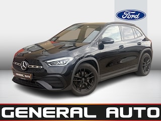 Mercedes-Benz GLA 200 AMG Line, Automaat, Alcantara