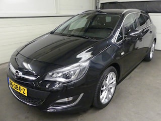 Opel Astra Sports Tourer 1.4 Turbo Sport + - Cruise Control - Parkeersensoren