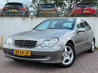 Mercedes-Benz C-klasse 180 K. Elegance/AIRCO/CRUISE/143631 KM NAP/APK 04-2027/
