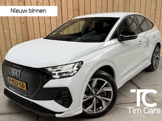 Audi Q4 40 Advanced edition 77 kWh SoH 96,69% | Achteruitrijcamera | Apple CarPlay/Android Auto | Adaptieve cruise control | Climate control | Extra getint glas | LED verlichting | Parkeersensoren voor en achter