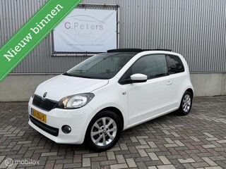 Skoda Citigo 1.0 75pk Greentech Elegance 2012 / Schuifdak / Cruisecontrol / Navigatie / Airco / 1e eigenaar NAP