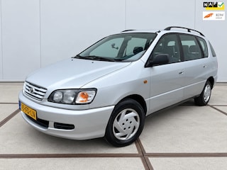 Toyota Picnic 2.0 GXi Automaat - 7-persoons - Airco - 1e eigenaar - trekhaak - elektrische ramen - NAP -