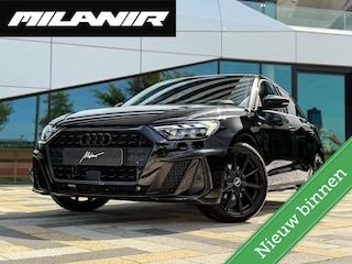 Audi A1 Sportback 30 TFSI S Line | Led | Black on black