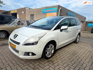 Peugeot 5008 1.6 THP Allure 7p. paronamadak