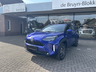 Toyota Yaris Cross 1.5 Hybrid 115 Dynamic Apple Carplay / Android auto stoelverwarming / stuurwielverwarming / Navigatie / Apple Carplay / Android Auto / parkeercamera / 10 jaar Toyota garantie / rijklaarprijs incl. Toyota Pechhulppas