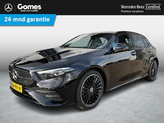 Mercedes-Benz A-klasse 250 e Business Solution AMG | AMG Plus Pakket | Night Pakket | Panoramadak | 360° Camera | Dodehoekassistent | Head-up Display | Advanced Sound System | MULTIBEAM LED Koplampen | Elektrisch Verstelbare Stoelen + Memory | Stoelverwarming | Sfeerverlichting | Apple CarPlay | Android Auto | Elektrisch Inklapbare Buitenspiegels | Parkeersensoren