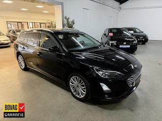 Ford Focus Wagon 1.0 EcoB. Active Bns/LED/NAVI/17"