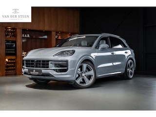 Porsche Cayenne 3.0 E-Hybrid Black Edition Achterasbesturing | Stoelventilatie V+A | Passenger Display | Race-Tex