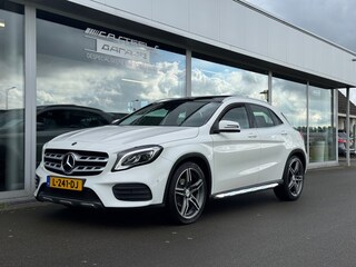 Mercedes-Benz GLA 200 AMG line automaat , panoramaschuifdak , trekhaak