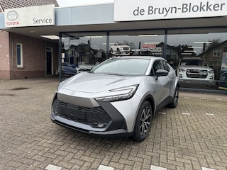 Toyota C-HR 2.0 Plug-in Hybrid 220 Dynamic