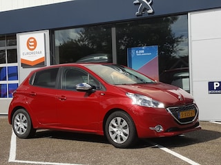Peugeot 208 1.2 VTi 82PK 5D Style Navigatie | AIRCO | Cruise control | Bluetooth bellen & muziekstreaming | DEALER ONDERHOUDEN!