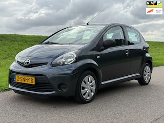 Toyota Aygo 1.0 VVT-i Now | 5DR | Airco | NAP | Elek. ramen