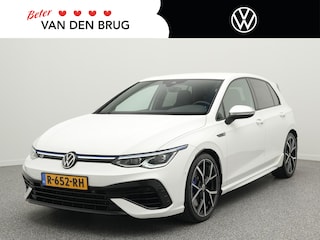Volkswagen Golf 2.0 TSI R 4Motion | LED Matrix IQ | Achteruitrijcamera | Stoel & Stuurverwarming | Harman / Kardon | Side Assist | DCC |