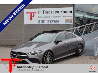Mercedes-Benz CLA 200 Premium Plus Panoramadak/Night paket//AMG Pakket/Stoelverwarming/Memory seats/Sfeerverlichting/Apple carplay/Achteruitrijcamera/Cruise control/DAB/Navigatie/19 inch LM