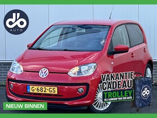 Volkswagen Up 1.0 high up! 5-drs AUTOMAAT I AIRCO I CRUISE CONTROL I NAVIGATIE I STOEL V.W. I KEURIGE AUTO