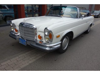Mercedes-Benz S-klasse W111 280SE 3.5 cabriolet