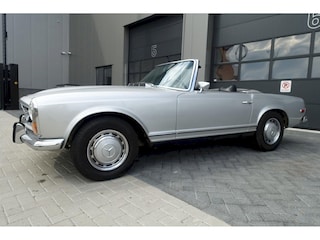 Mercedes-Benz Pagode W113 280SL