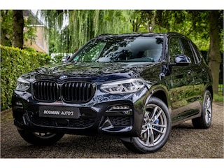 BMW X3 xDrive30e M Sport Carbonschwarz Adaptive Cruise Harman Kardon Head Up 360 Camera