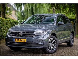 Volkswagen Tiguan 1.4 TSI eHybrid Life Leder 360 Camera Trekhaak Digi Dash