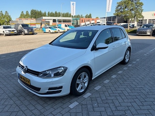 Volkswagen Golf 1.4 TSI 125 pk | Trekhaak | Parkeersensoren | Apple Carplay | Climatronic |