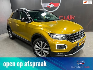 Volkswagen T-Roc 1.0 TSI Sport|LED|Trekhaak|Stoelverw.|ACC|Camera