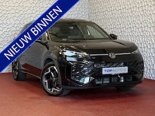 Volkswagen T-Roc 1.5 150PK eTSI R-LINE 06/2026 EDITION IQ LED/GRIL LOGO STOEL/STUUR.VERW ELEK.KLEP 2026
