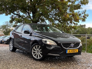Volvo V40 2.0 T3 | Xenon + Clima + Navi nu €8.975,-!!