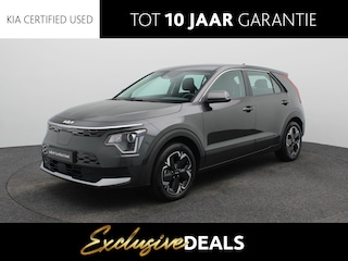Kia Niro Light Edition 64.8 kWh | TREKHAAK |
