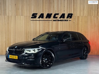 BMW 5-serie Touring 520i M-Sport BLACK PACK|PANO|H&K|HUD|BMW Display-Key|AMBIENT|E-ZETEL MEMORY|20 inch