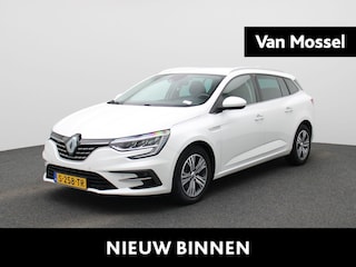 Renault Mégane Estate 1.6 Plug-in Hybrid 160 Intens | Stoelverwarming | Full-Map Navigatie | PDC Voor+Achter | 10" Digitaal Instrumentarium | Keyless | LED Pure Vision | Licht- & Regensensor | 16" LMV 'Celsium' | Cruise Control & Snelheidsbegrenzer | Apple Carplay & Android Auto