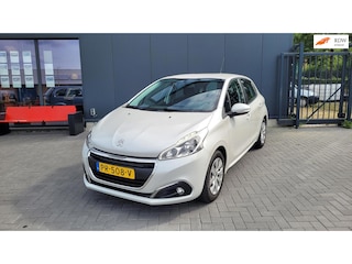 Peugeot 208 1.2 82 pk PureTech Blue Lion 5-deurs *wit metallic*