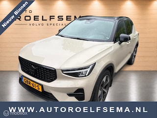 Volvo XC40 2.0 B4 Plus Dark | Panoramadak | Adaptive Cruise | Elektrische Stoelen | BLISS | 360 Camera | Google | Verwarmbare voorstoelen & Stuurwiel