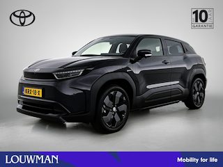 Toyota Urban Cruiser Executive 61 kWh DEMO | ACC | Stoel en Sturverwarming | Carplay | 360camera | PDC | JBL |