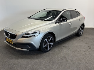 Volvo V40 T3 153pk AUT6 Nordic+ Trekhaak 1500kg/ Leer/ Stoelverw./ LED/ Navigatie