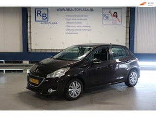 Peugeot 208 1.2 VTi Allure / SUPER NETJES / TOP KWALITEIT / LEUKE AUTO ! ! !