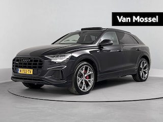 Audi Q8 60 TFSI e quattro Competition 462 PK | S-line | Automaat | Camera | Panoramadak | Bang & Olufsen Premium 3D | Cruise Control | Stoelverwarming | Virtual Cockpit | HD LED Matrix | Lichtmetalen velgen | Privacy glass |