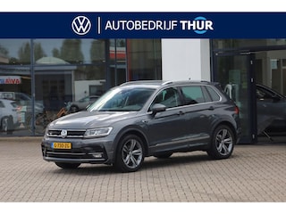 Volkswagen Tiguan 1.5 TSI ACT Highline 110KW/150Pk DSG, R Line, lederen bekleding met elektrische stoelverstelling en geheugen, achteruitrijcamera, trekhaak wegklapbaar, digital cockpit pro, park assist, spiegel pakket, door ons geleverd en onderhouden, 19" Sebring, LED koplampen