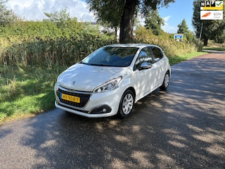 Peugeot 208 1.2 PureTech Urban Soul Airco Cruise Navi Pdc Trekhaak