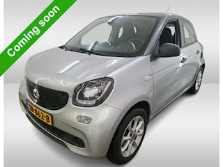 Smart Forfour 1.0 Business Solution 5drs./ Airco-ecc./ Lm.velgen / Cruise control / Radio multimedia