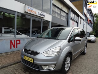 Ford Galaxy 2.3-16V Ghia