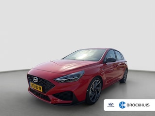 Hyundai i30 1.5 T-GDi 160pk N-Line | Camera | Leder | Carplay | Dodehoek detectie | Full LED | 18'' Velgen | Navigatie | Stoelverwarming