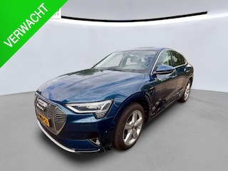 Audi E-tron 55 quattro Business edition Plus 95 kWh NL-AUTO | PANODAK | CAMERA