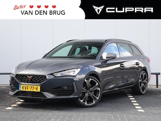 Cupra Leon 1.4 e-Hybrid VZ Business 245 pk | Dynamic chassis control | Adaptive cruise control | Navigatie | Keyless drive | Full led koplampen | App connect | 19 inch lichtmetalen wielen | Sportonderstel |
