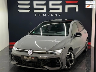 Volkswagen Golf 1.5 eTSI R-Line Pano|IQ|Dodehoek|Camera|ACC