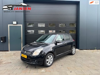 Suzuki Swift 1.3 Limited | Nieuwe APK | Stoelverw |Trekhaak |