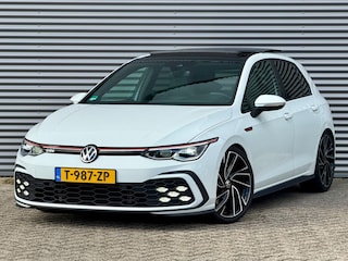 Volkswagen Golf 2.0 TSI GTI 245 PK | Panorama | IQ Light | Harman Kardon | Schroefset | 12 Mnd Garantie!