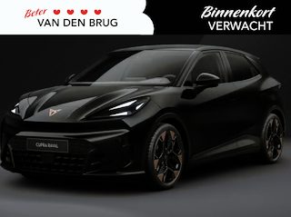 Cupra Raval Performance 56 kWh 211 PK | Trekhaak | Pack Light & Sound | 360 Camera | Stoel- & Stuurverwarming | Elektrische Stoelen
