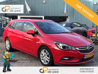 Opel Astra Sports Tourer 1.0 Business+ GARANTIE/TREKHAAK/PARKEERSENS. V+A/CRUISE/CLIMA/CARPLAY/NAVI/LICHTMETAAL rijklaarprijs!