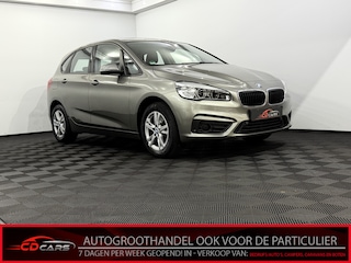 BMW 2-serie Tourer 218i Clima, Navi, Parkeersensoren, Keyless start, Stoelverwarming, A start stop, Cruise control, Lichtmetalen velgen